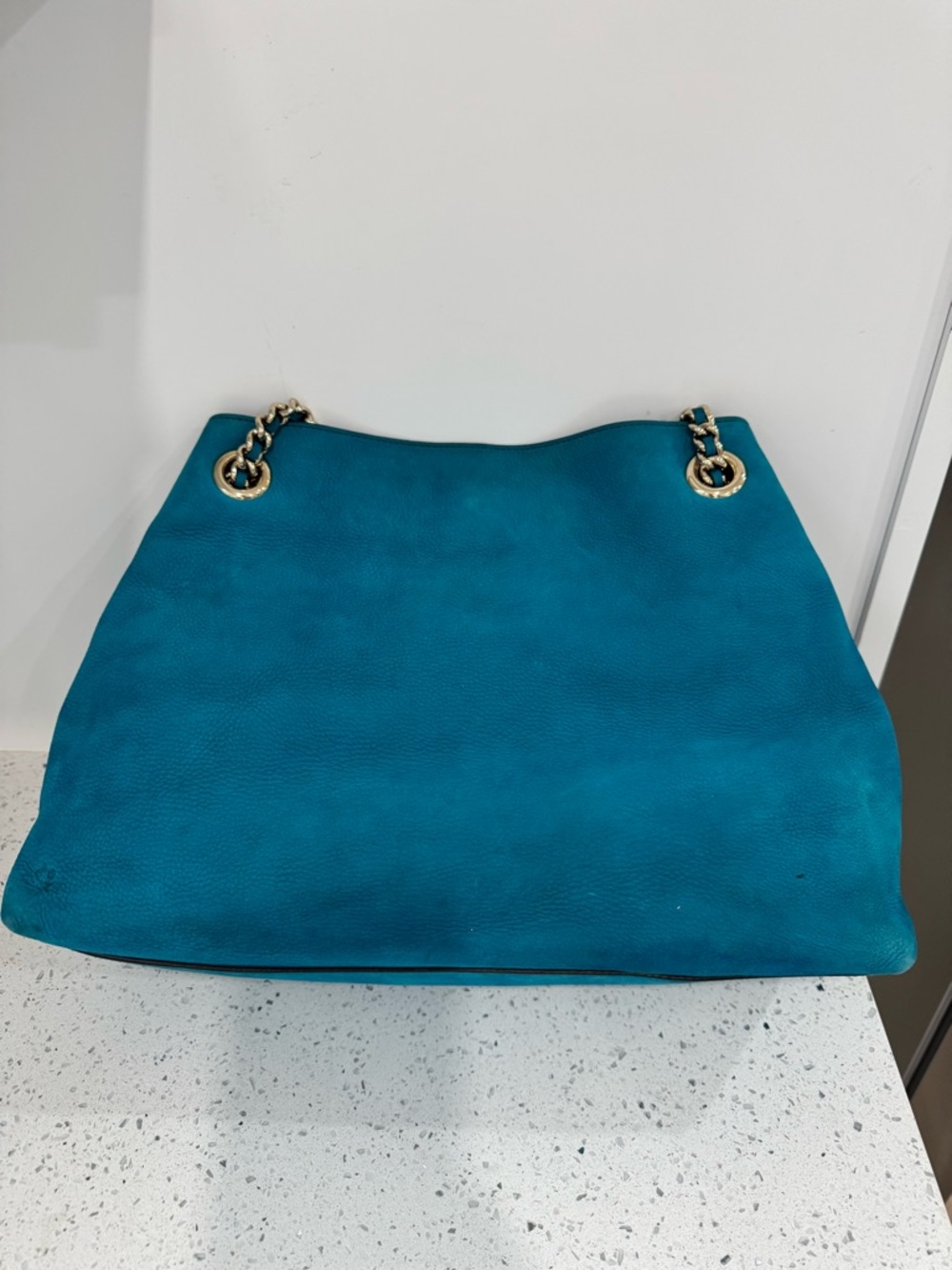 Gucci Soho  Teal Leather Shoulder Bag with Gold Chain Strap - Picture 2 of 11